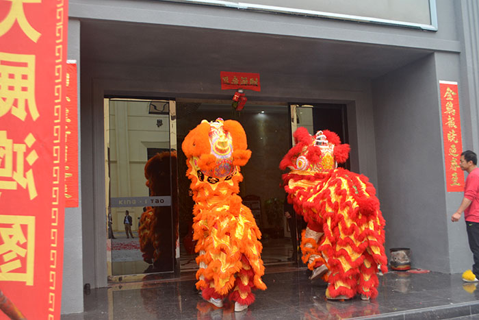 金艾陶新年開工，2017擼起袖子拼命干！